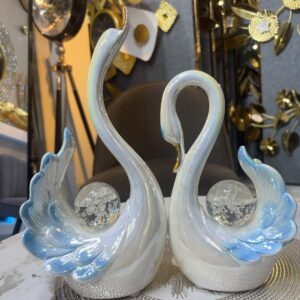 Crystal Swan🦢